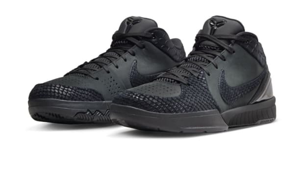 Side view of Kobe Bryant's black Nike sneakers.